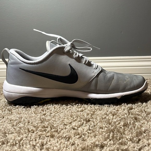 Nike Men’s - Picture 2 of 4